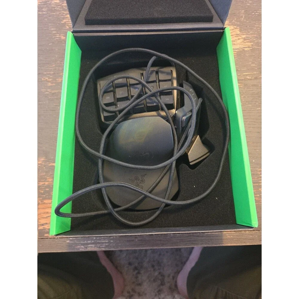 Razer Tartarus V2 (RZ07-02270100-R3U1) Chroma Gaming Keypad